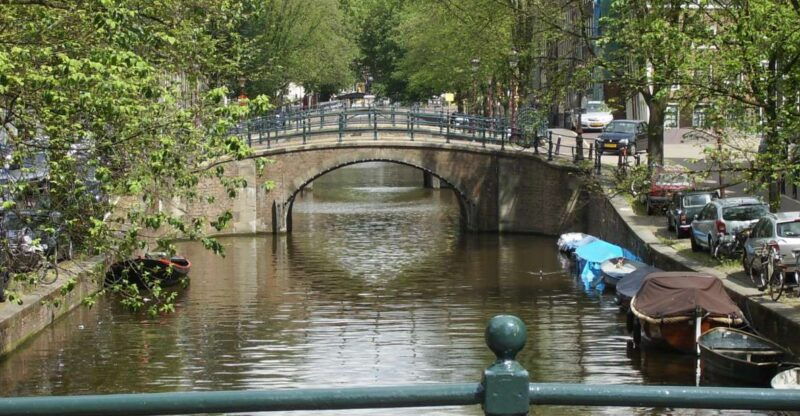 amsterdam-2-5-hour-historic-private-walking-tour