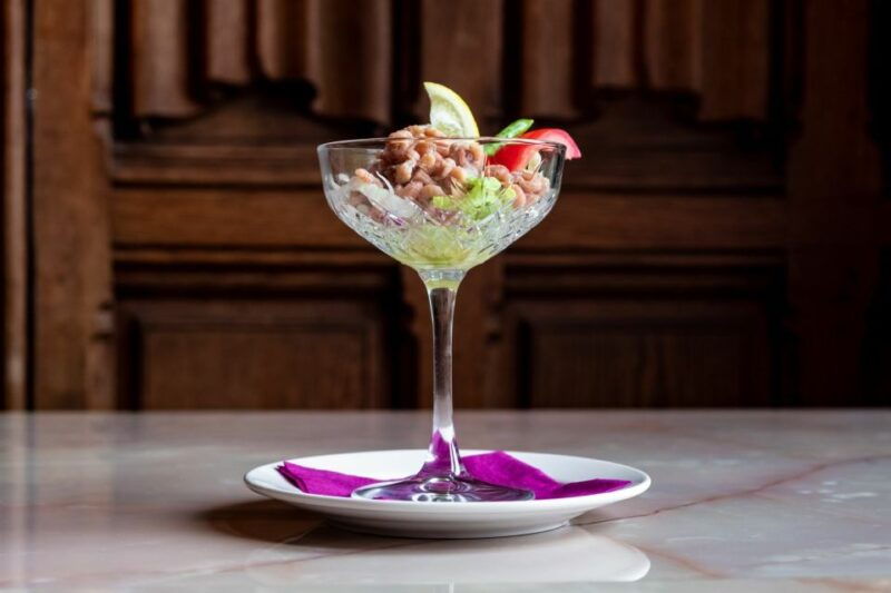 amsterdam-3-course-meal-in-historic-1st-class-waiting-rooms