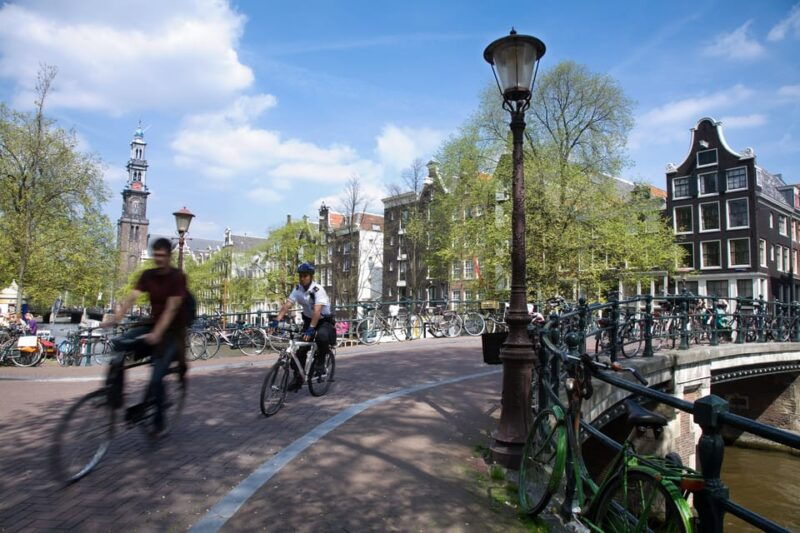 amsterdam-3-hour-private-bike-tour-of-the-city-center