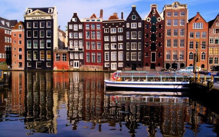 amsterdam-3-hour-private-highlights-city-tour-by-minivan