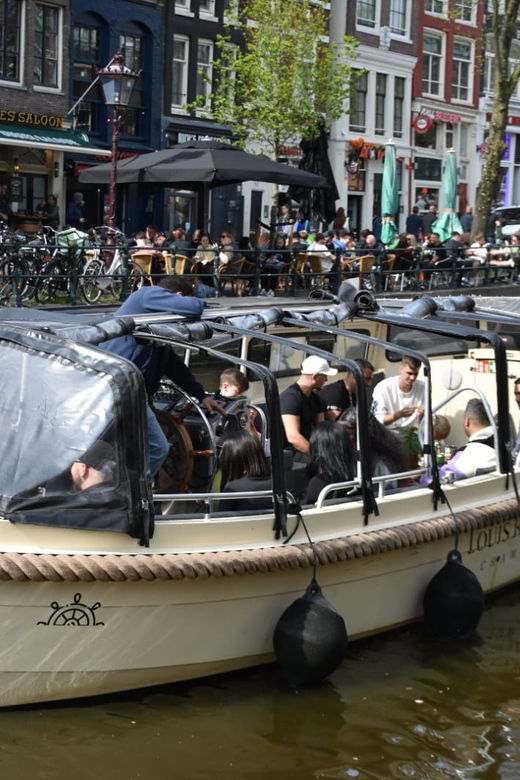 amsterdam-420-smoke-friendly-boat-tour