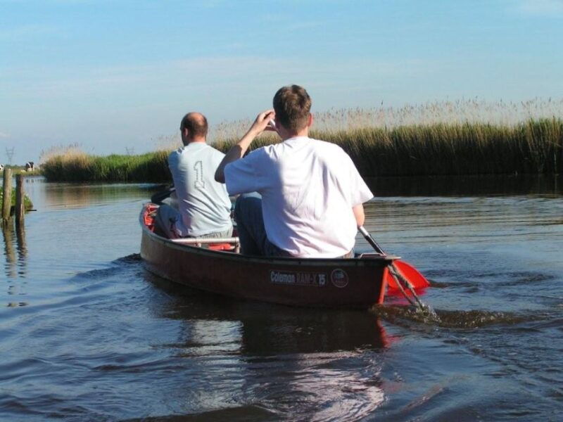 amsterdam-5-hour-guided-canoe-trip-in-the-wetlands
