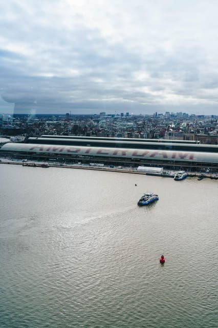 amsterdam-adam-lookout-lunch-at-revolving-restaurant