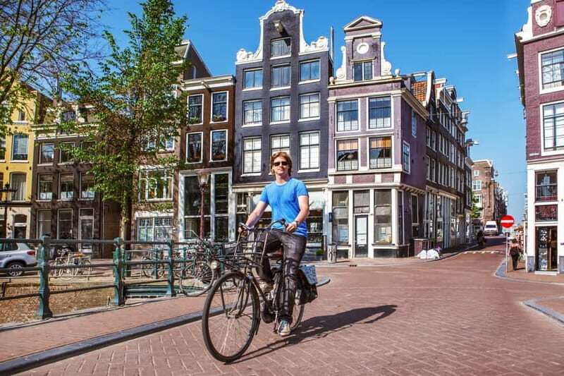 Amsterdam:: Bike Rental with Free Self-Guided Tour App - Why This Bike Rental Stands Out