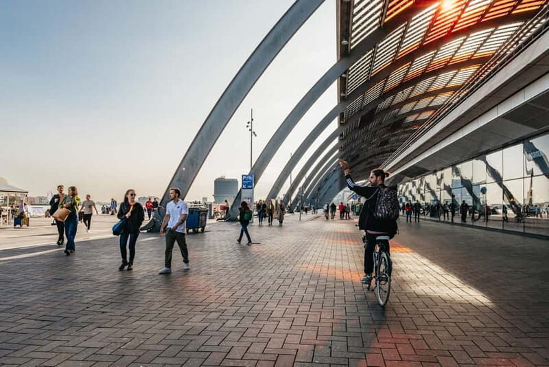 Amsterdam Bike Tour in Small Group + Optional Canal Cruise - FAQs