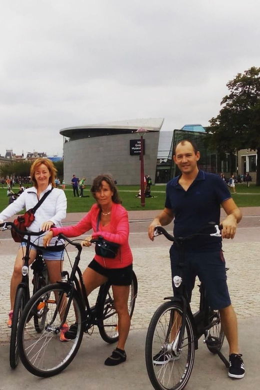 amsterdam-bike-tour-with-a-french-speaking-guide-local