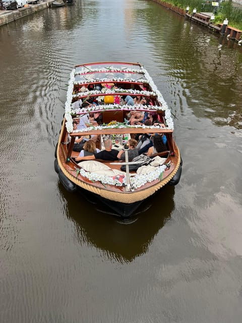 amsterdam-boat-tour-with-optional-unlimited-drinks