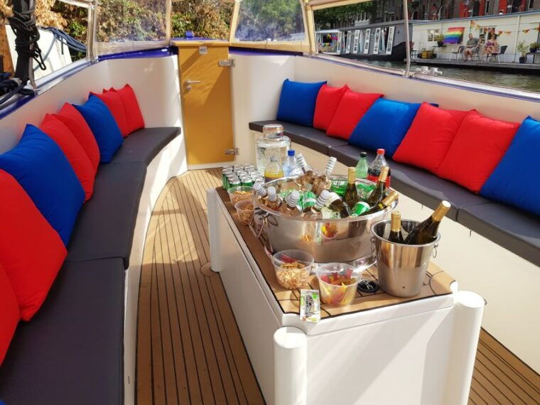 amsterdam-canal-booze-cruise-with-unlimited-drinks-option