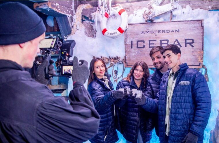 amsterdam-canal-cruise-and-entrance-to-xtracold-icebar