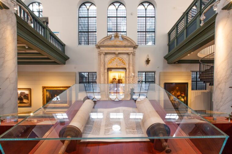 amsterdam-canal-cruise-and-jewish-cultural-quarter-tickets