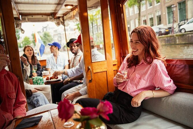 amsterdam-canal-cruise-and-local-food-tour