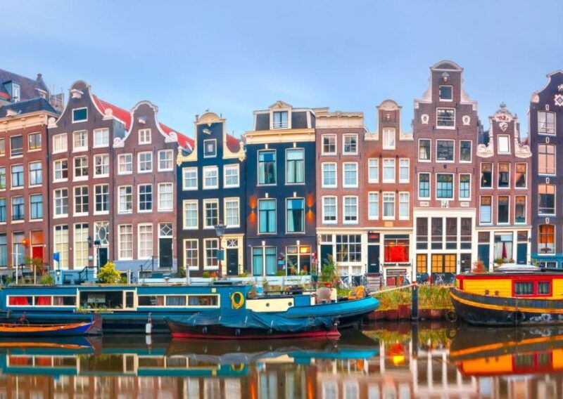 amsterdam-canal-cruise-with-audio-guide