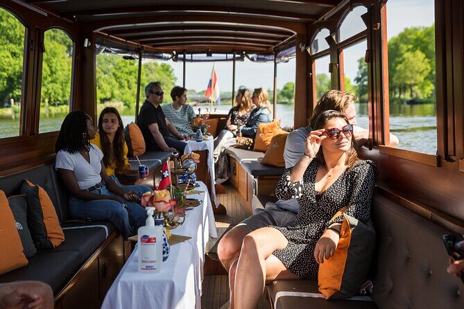 Amsterdam Canal Cruise with Cheese and Wine - The Essence of the Canal Cruise: What You Can Expect