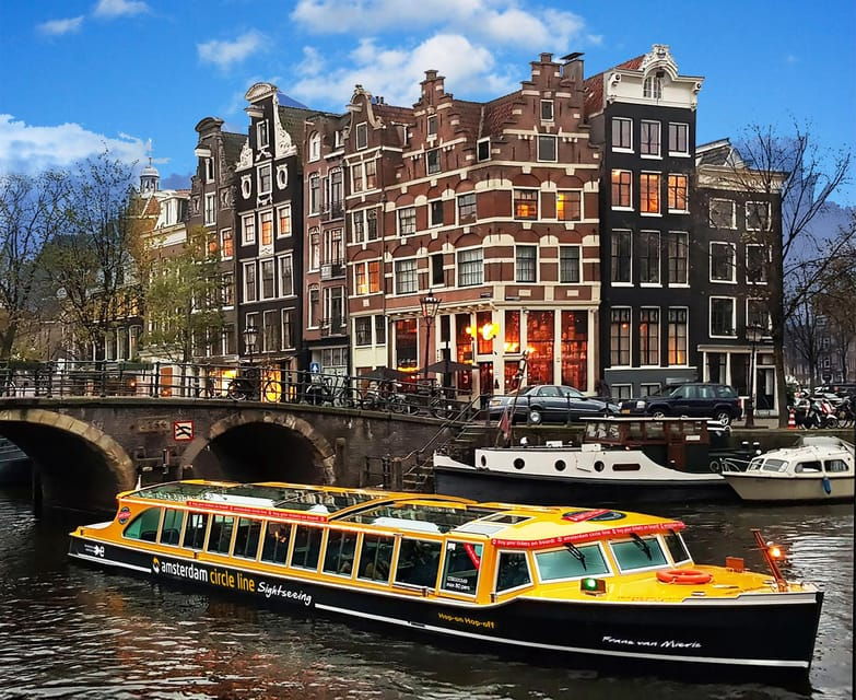 amsterdam-canal-cruise-with-culinary-burger-or-cheese-wine