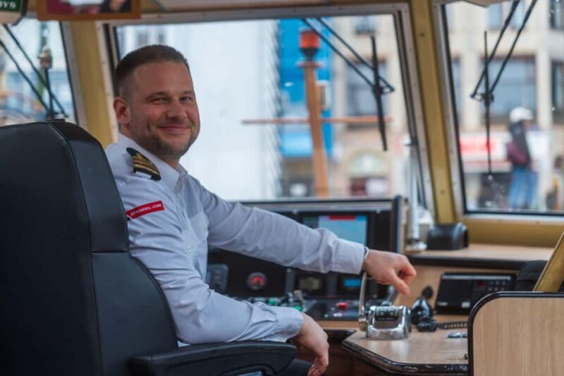 Amsterdam: Canal Cruise with Free Dutch Stroopwafel - Authentic Experiences and Practical Tips