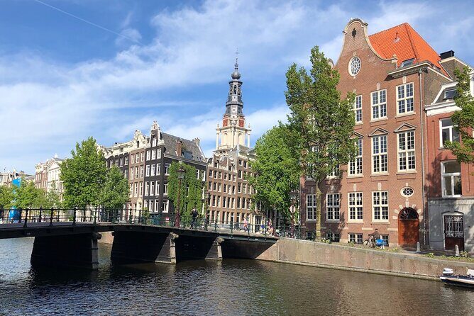Amsterdam Canal Cruise with German Guide and unlimited drinks - Final Thoughts: Is This Tour Worth It?