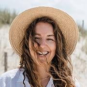 amsterdam-canal-cruise-with-unlimited-cheese-wine-option