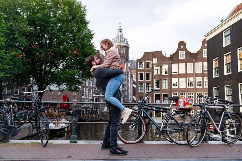 Amsterdam Canals Photoshoot: Private Solo, Family or Couples - Who is This Photoshoot Best For?