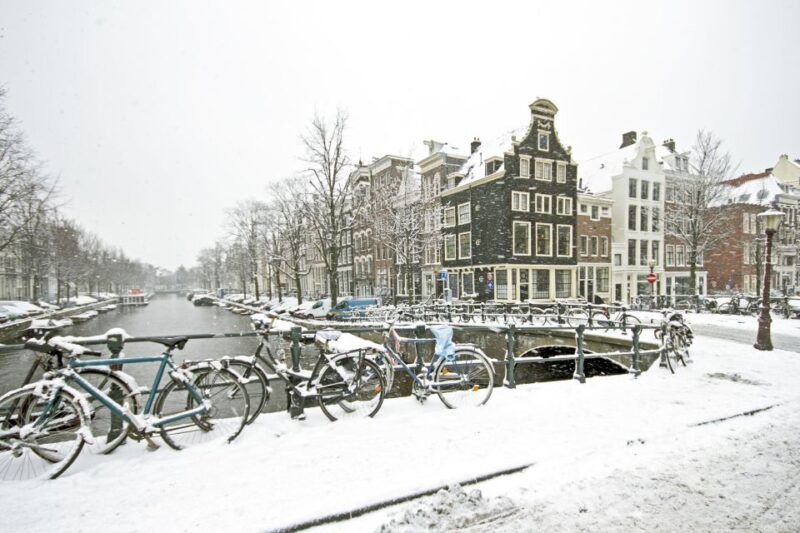 amsterdam-christmas-lights-and-festive-delights