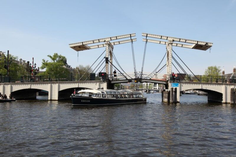 amsterdam-city-canal-cruise-straat-museum