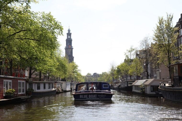 amsterdam-city-canal-cruise-with-audio-guide