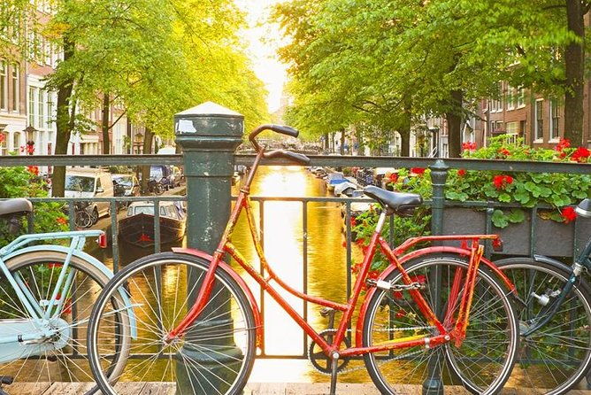amsterdam-city-center-history-exclusive-guided-walking-tour