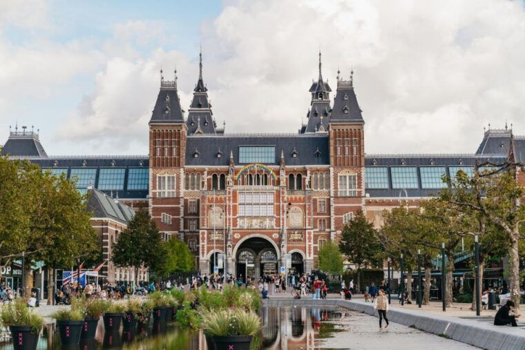 amsterdam-city-highlights-bike-tour-with-optional-cruise