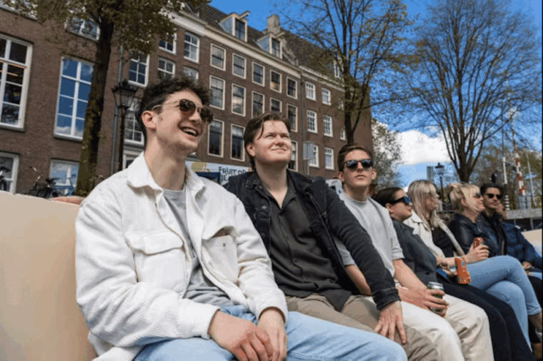 amsterdam-city-highlights-small-boat-canal-cruise-with-host