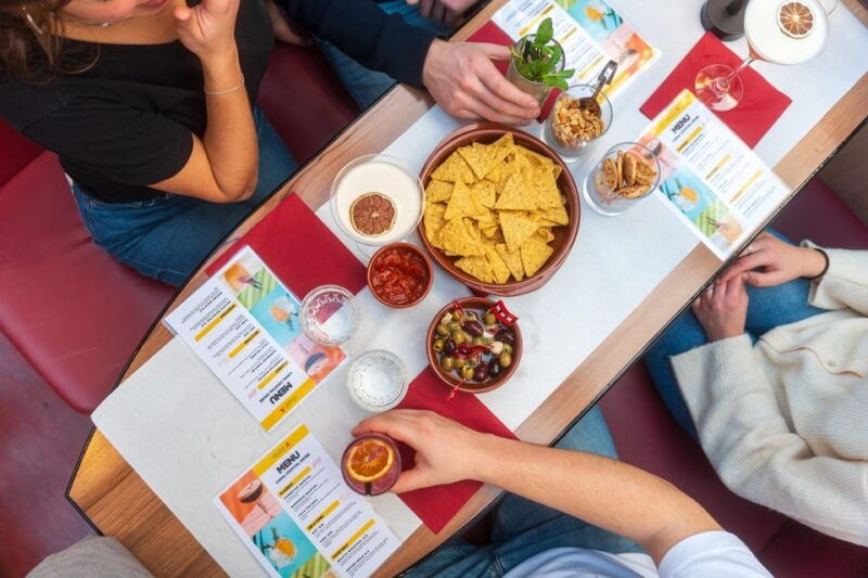 amsterdam-cocktail-cruise-night-tour