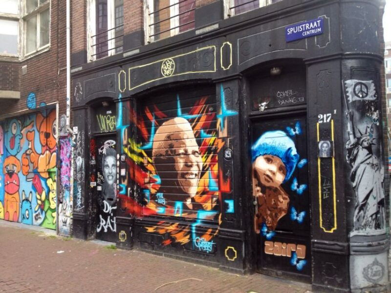 amsterdam-coffee-shops-walking-tour
