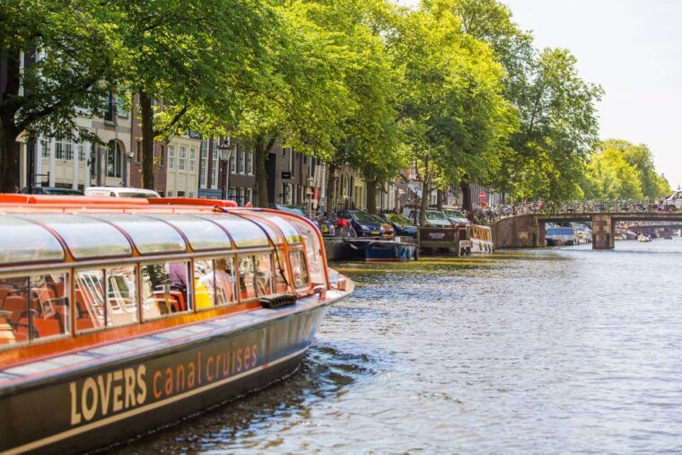 amsterdam-combo-madame-tussauds-and-canal-cruise