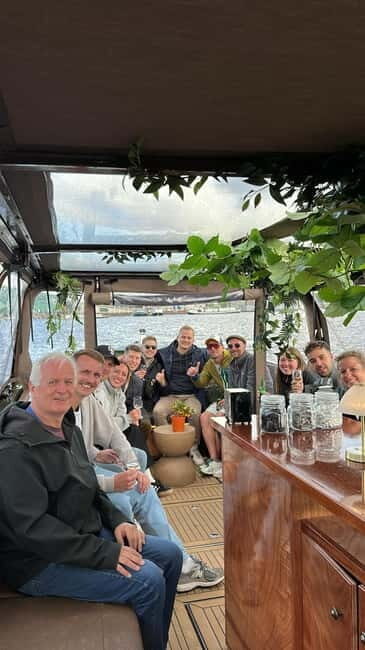 Amsterdam: Covered Canal Cruise with Drinks & Bites - Key Points