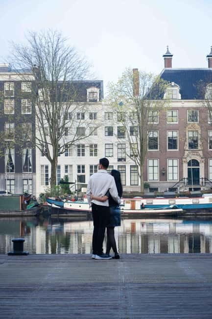 Amsterdam: Customizable Photography Tour with 9-10 Photos - Authentic Insights from Reviewers