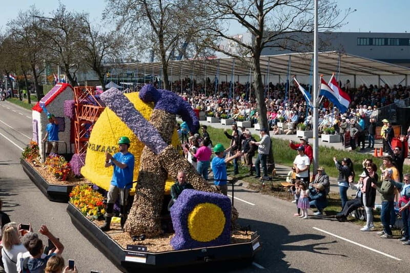 Amsterdam: Day Trip to Flower Parade & Keukenhof on April 18 - Frequently Asked Questions