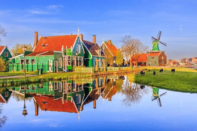 amsterdam-day-trip-to-keukenhof-zaanse-schans-windmills
