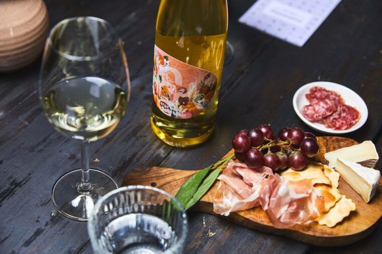 amsterdam-dutch-wine-tasting-with-sommelier