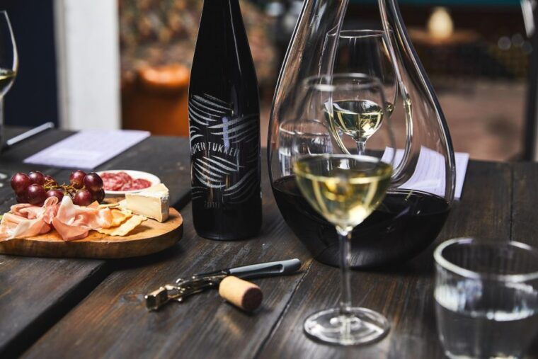 amsterdam-dutch-wine-tasting-with-sommelier