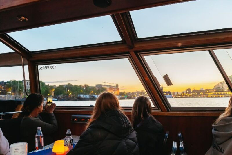 amsterdam-evening-canal-cruise