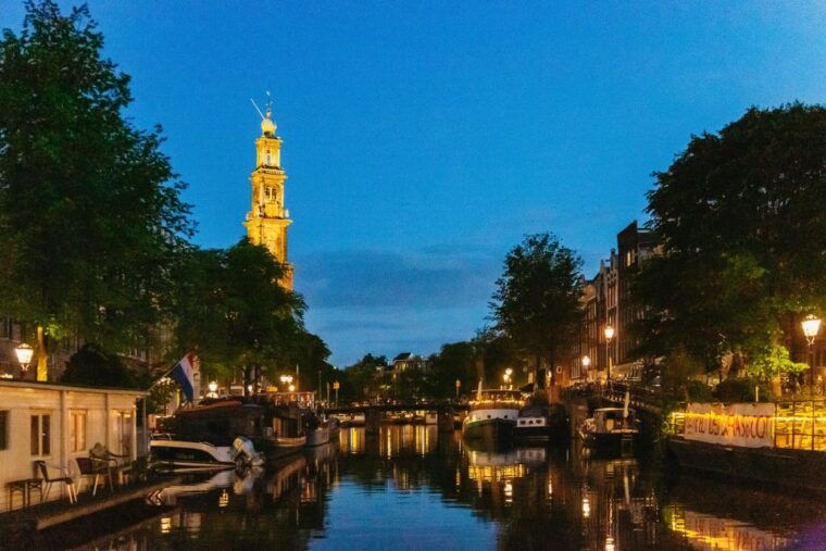 amsterdam-evening-canal-cruise