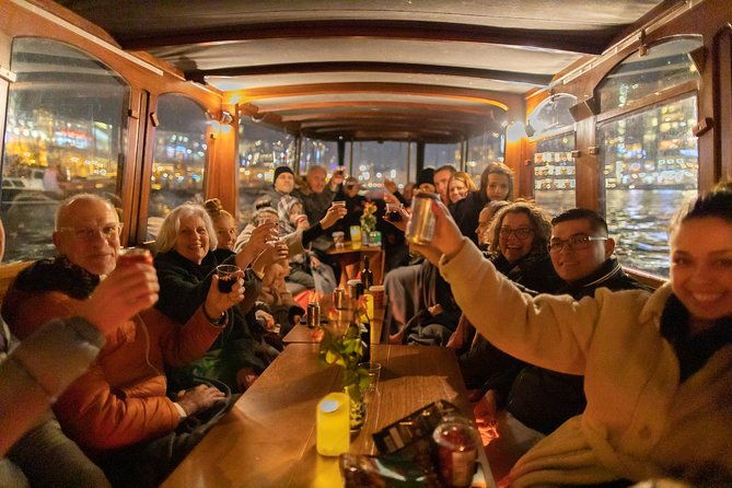 amsterdam-evening-canal-cruise-with-live-guide-and-onboard-bar