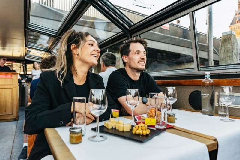 amsterdam-evening-cheese-wine-cruise-on-heated-boat