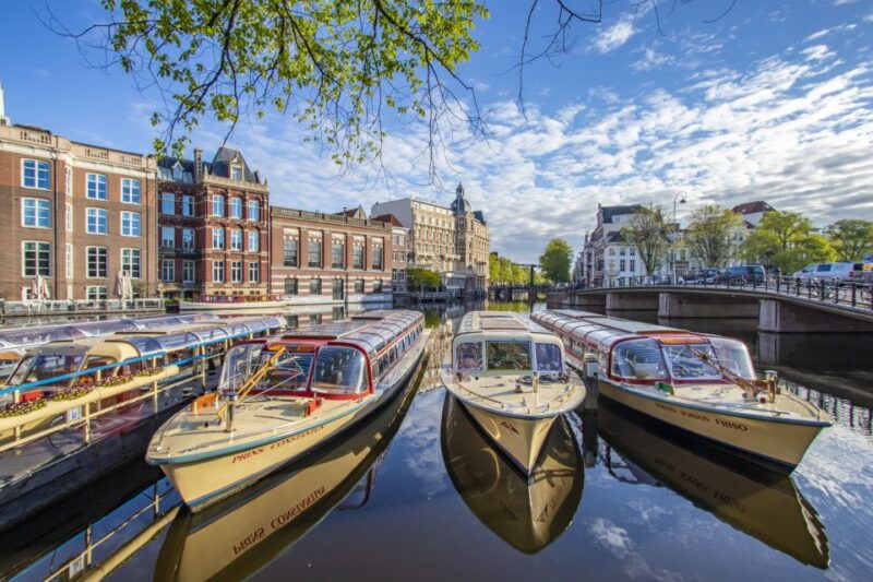 amsterdam-express-walk-with-a-local-in-90-minutes