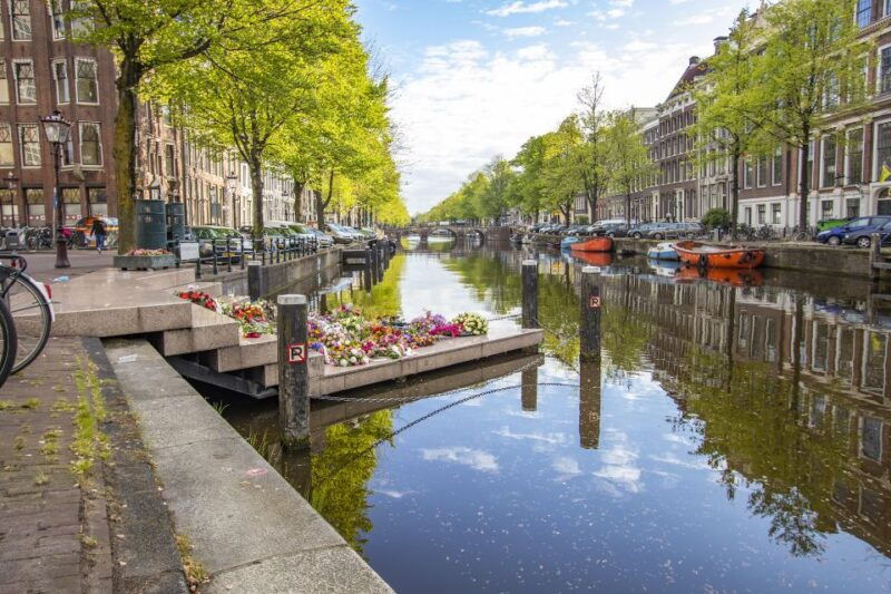 amsterdam-express-walk-with-a-local-in-90-minutes