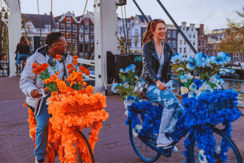 amsterdam-flower-bike-guided-tour-of-city-canals