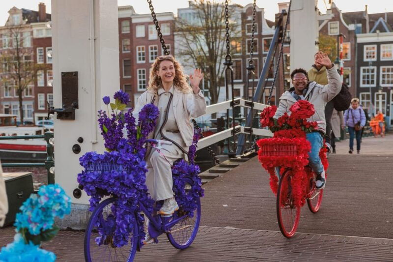 amsterdam-flower-bike-guided-tour-of-city-canals