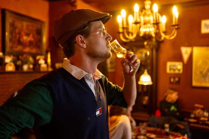 Amsterdam: Food Tour with Drinks by Spui, Canals and Jordaan - Who Should Consider This Tour?