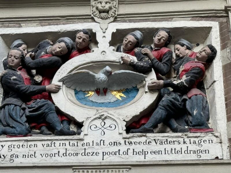 amsterdam-ghost-walking-tour-and-dark-history