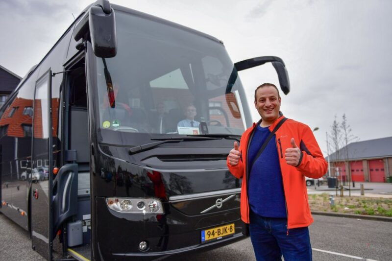 amsterdam-giethoorn-and-zaanse-schans-windmills-day-tour