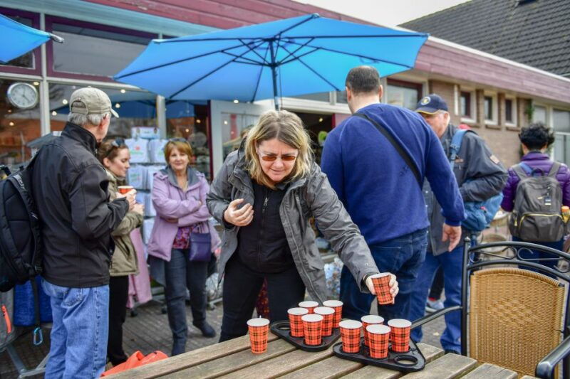 amsterdam-giethoorn-and-zaanse-schans-windmills-day-tour