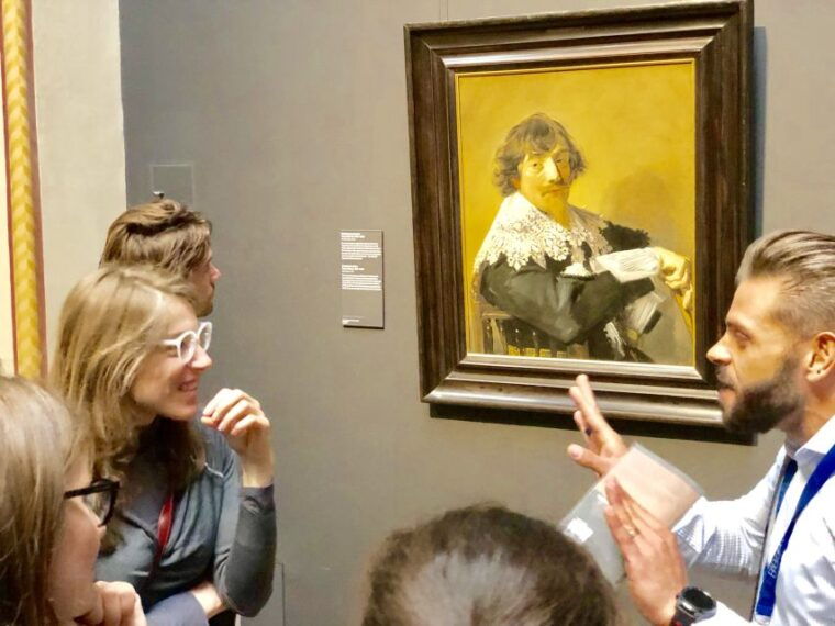 amsterdam-guided-city-walking-tour-and-rembrandt-house